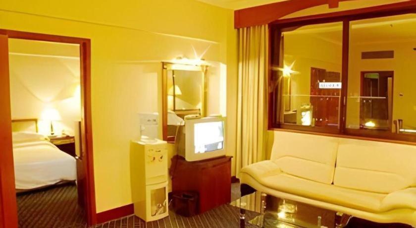 New Friendship Hotel Luoyang  Extérieur photo